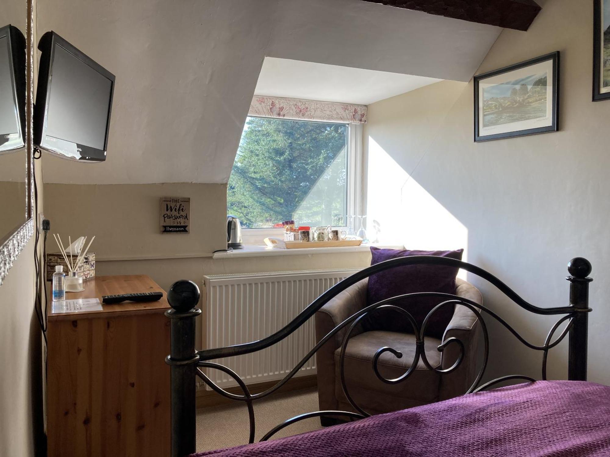 Llwyn Onn Guest House, North Wales Pentrefoelas Pokoj fotografie